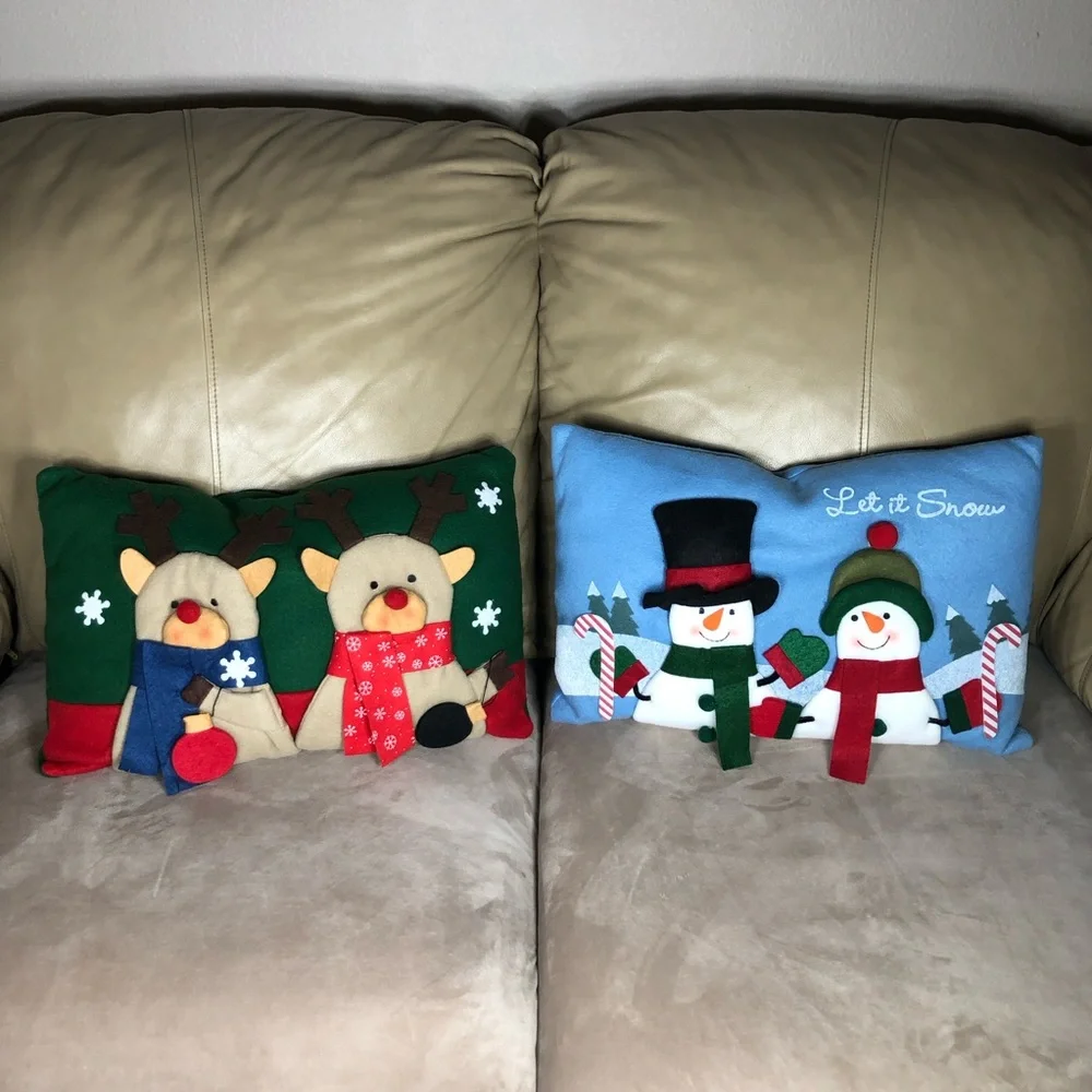 2 Hand Made 3D Felt Multicolor Christmas Holliday Snow Men Reindeers Pillows‎